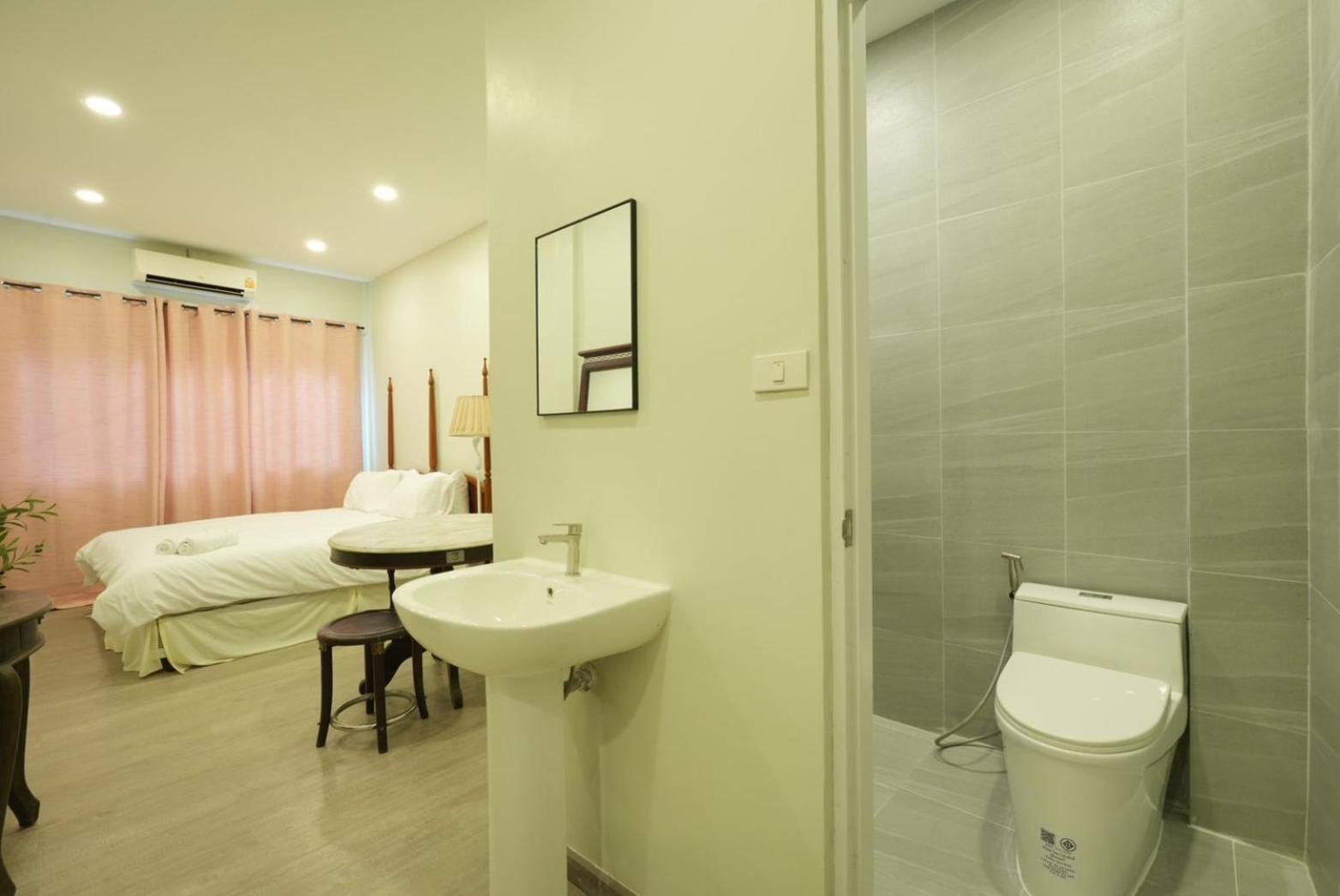 Hidden Dragon X Yaowarat Road Appartement